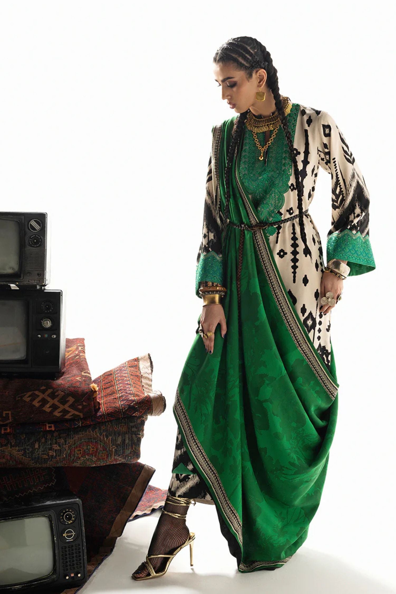 Zainab Chottani | Novaya - D7 | Lawn | 3 Piece