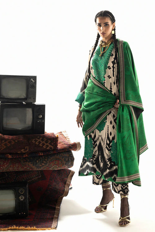 Zainab Chottani | Novaya - D7 | Lawn | 3 Piece