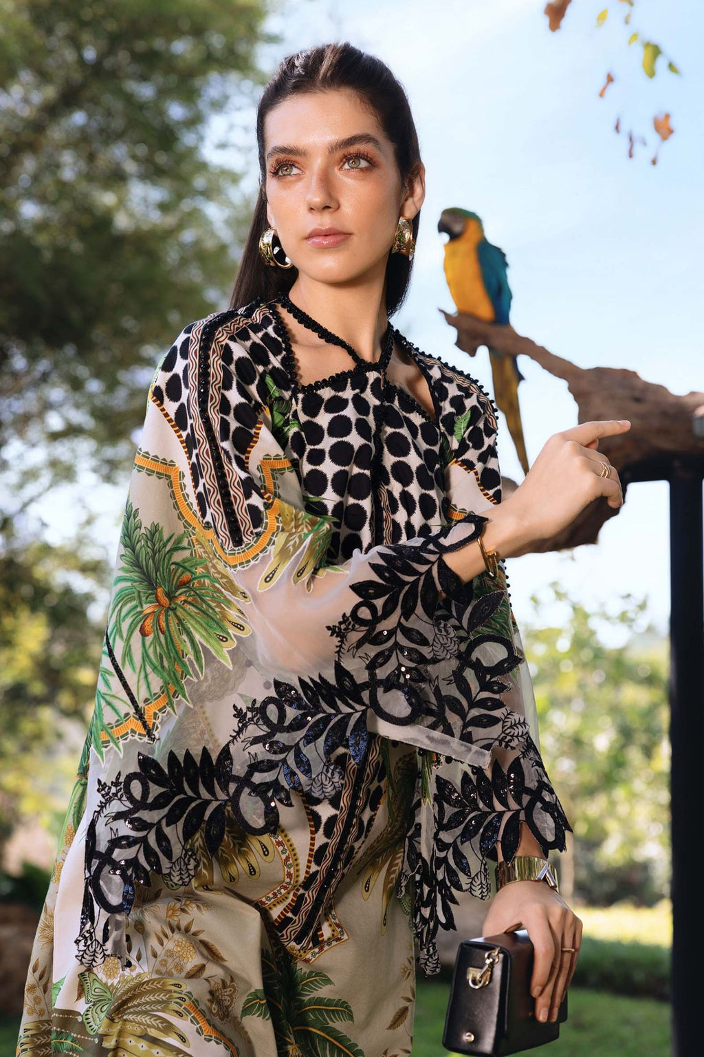 Maria B | MPT-2905-A | Lawn | 3 Piece