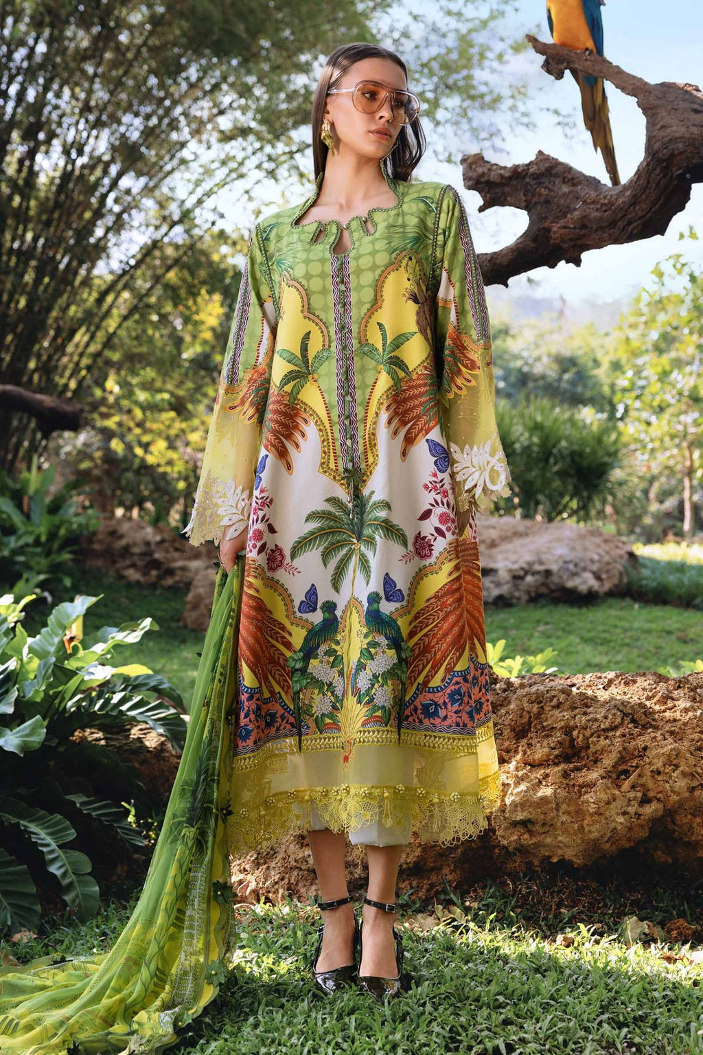 Maria B | MPT-2905-B | Lawn | 3 Piece