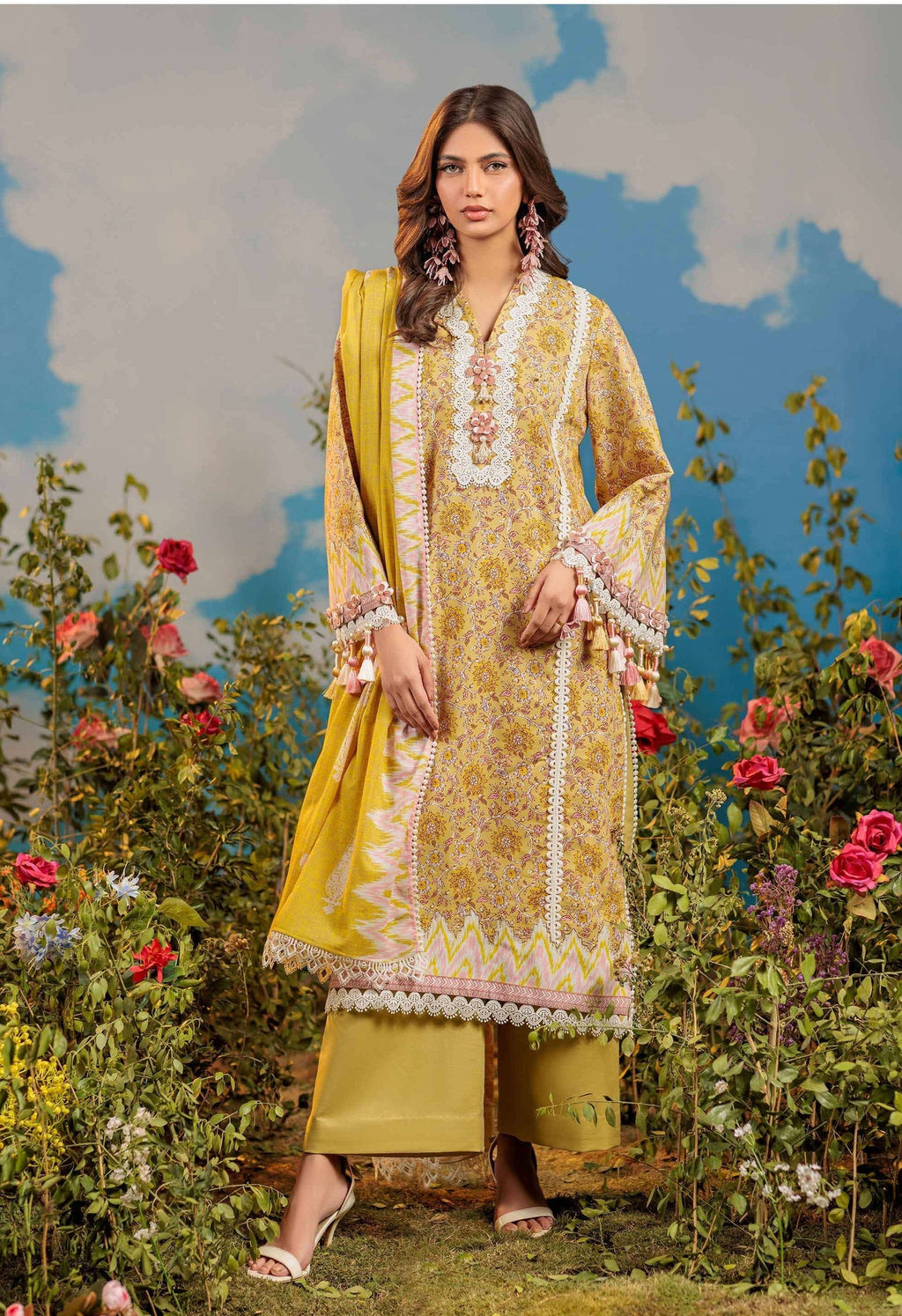 Bonanza | Printed Lawn | Unstitched | 3 Piece   3PC