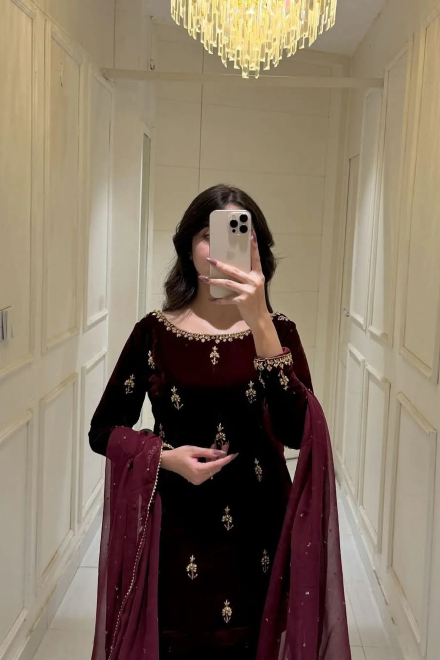 Ruby | Velvet NV-090 | 3 Piece