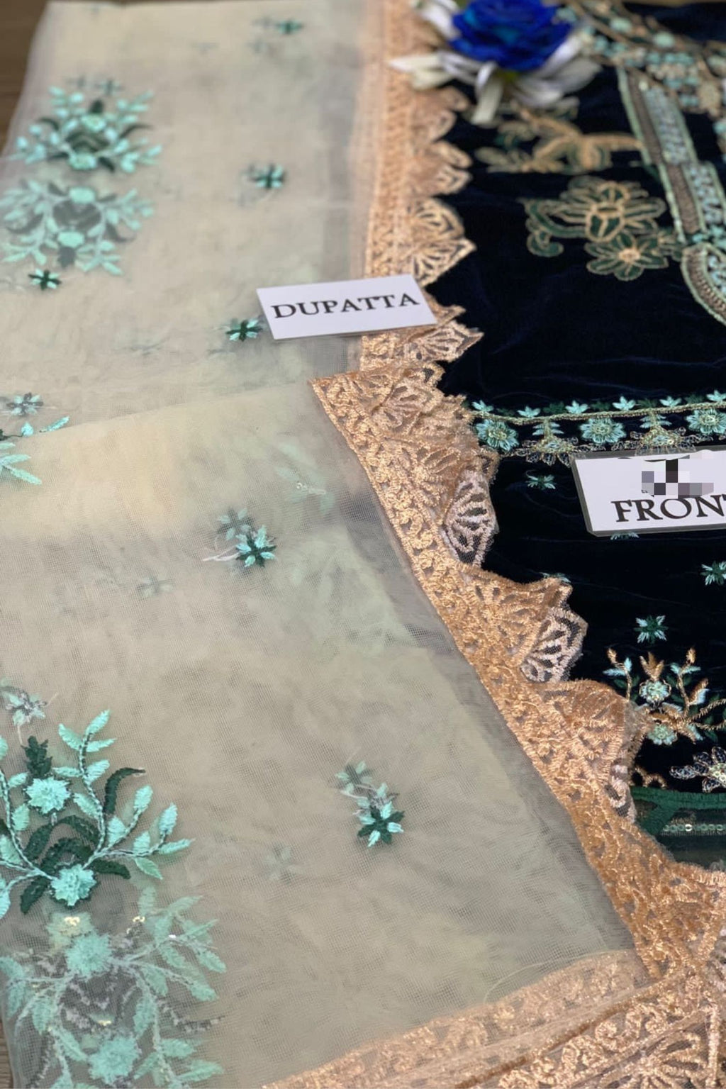 Emaan Adeel | MK-02 Makhmal | 3 Piece