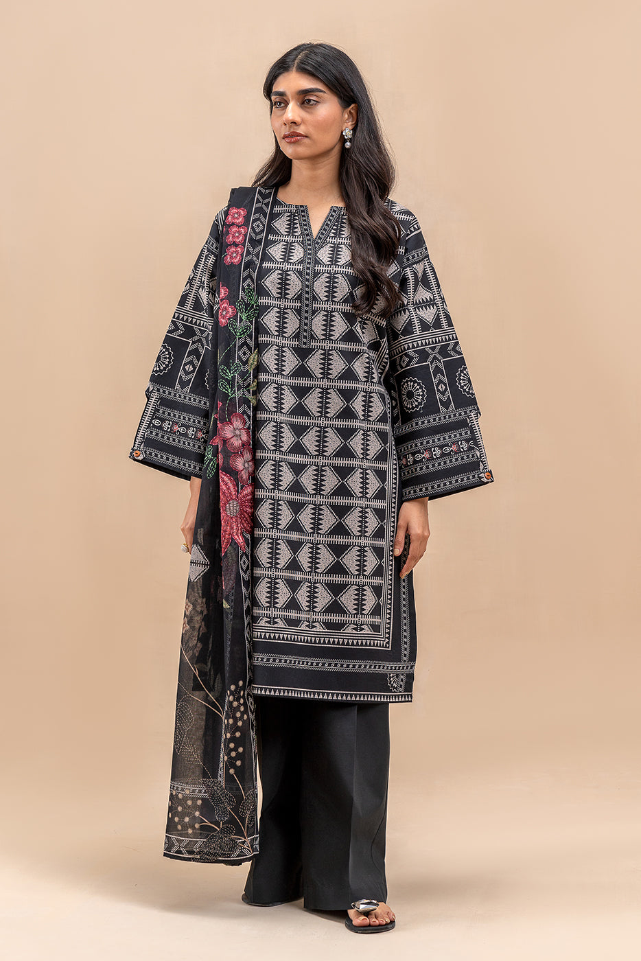 Beechtree | Printed Lawn | Unstitched | 3 Piece   3PC