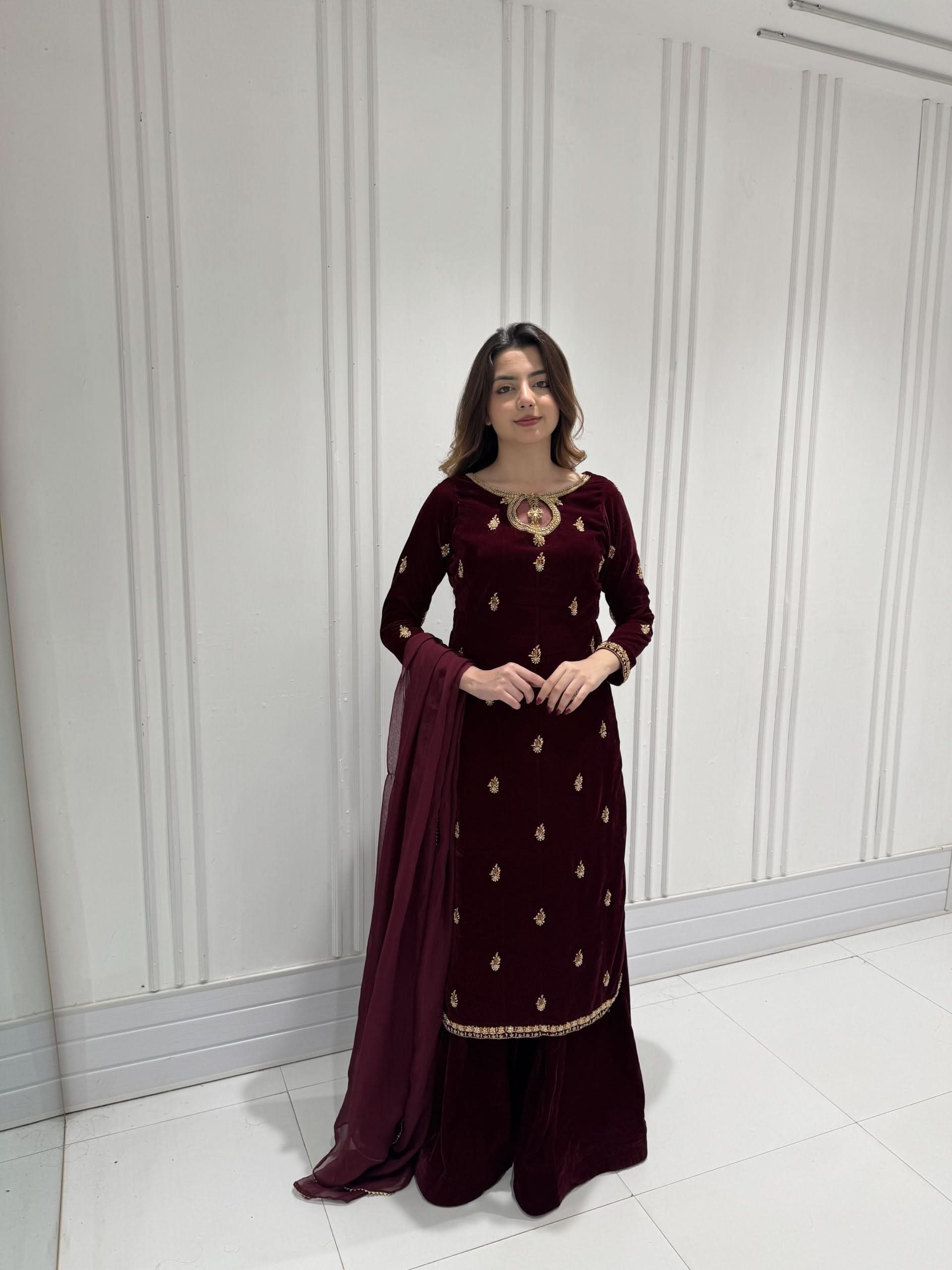 Poshkari | Velvet DM-001 | 3 Piece