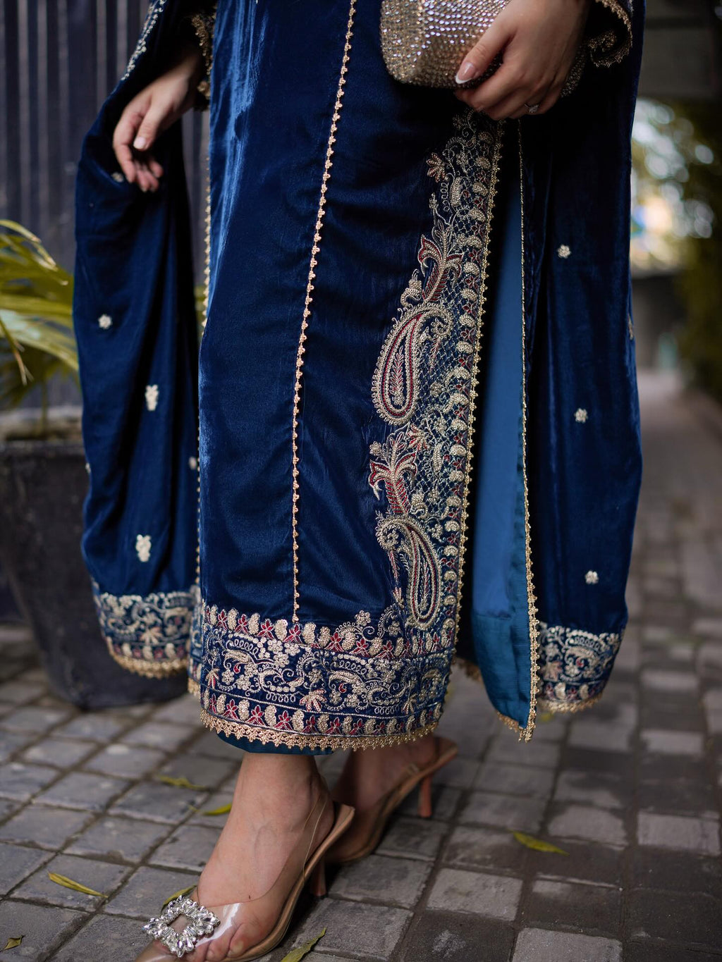 Aneelas Wedding Edit with Velvet Shawl - 3 Piece